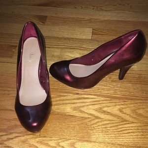 Wine heels  🍷 👠 size 8.5